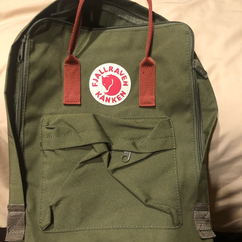 Brand New Fjällräven Kanken Regular Size